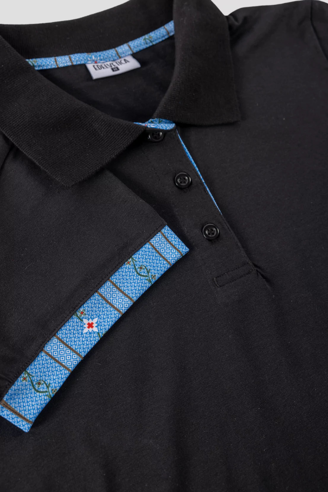 Herren Edelweiss Polo Shirt mit einzigartigem Krageninnenseite- und Armabschluss Design in verschiedenen Farben